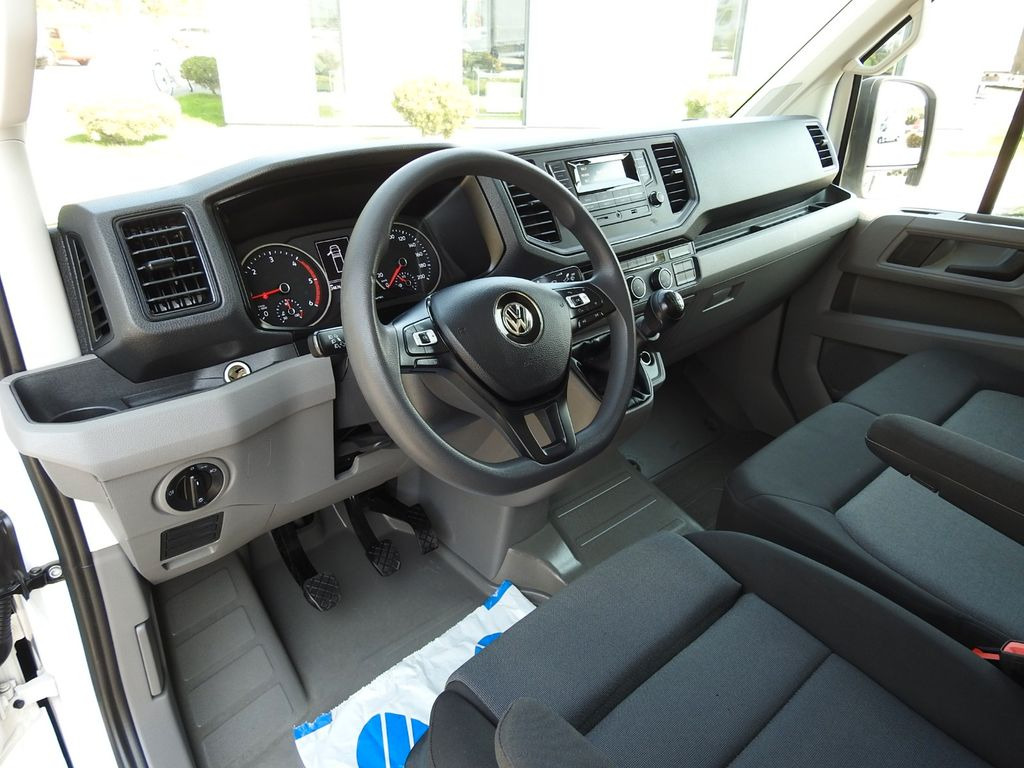 Volkswagen CRAFTER PRITSCHE PLANE 10 PALETTEN WEBASTO - Επαγγελματικό αυτοκίνητο με μουσαμά: φωτογραφία 2 Volkswagen CRAFTER PRITSCHE PLANE 10 PALETTEN WEBASTO - Επαγγελματικό αυτοκίνητο με μουσαμά: φωτογραφία 2