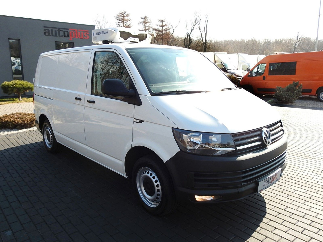 Volkswagen TRANSPORTER T6 KÜHLKASTENWAGEN 0*C TEMPOMAT - Επαγγελματικό αυτοκίνητο ψυγείο: φωτογραφία 4 Volkswagen TRANSPORTER T6 KÜHLKASTENWAGEN 0*C TEMPOMAT - Επαγγελματικό αυτοκίνητο ψυγείο: φωτογραφία 4