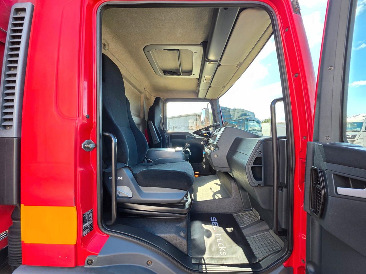 Επαγγελματικό αυτοκίνητο με μουσαμά MAN TGL 8.180 4X2 BL / Ladebordwand / Rückfahrkamera: φωτογραφία 19