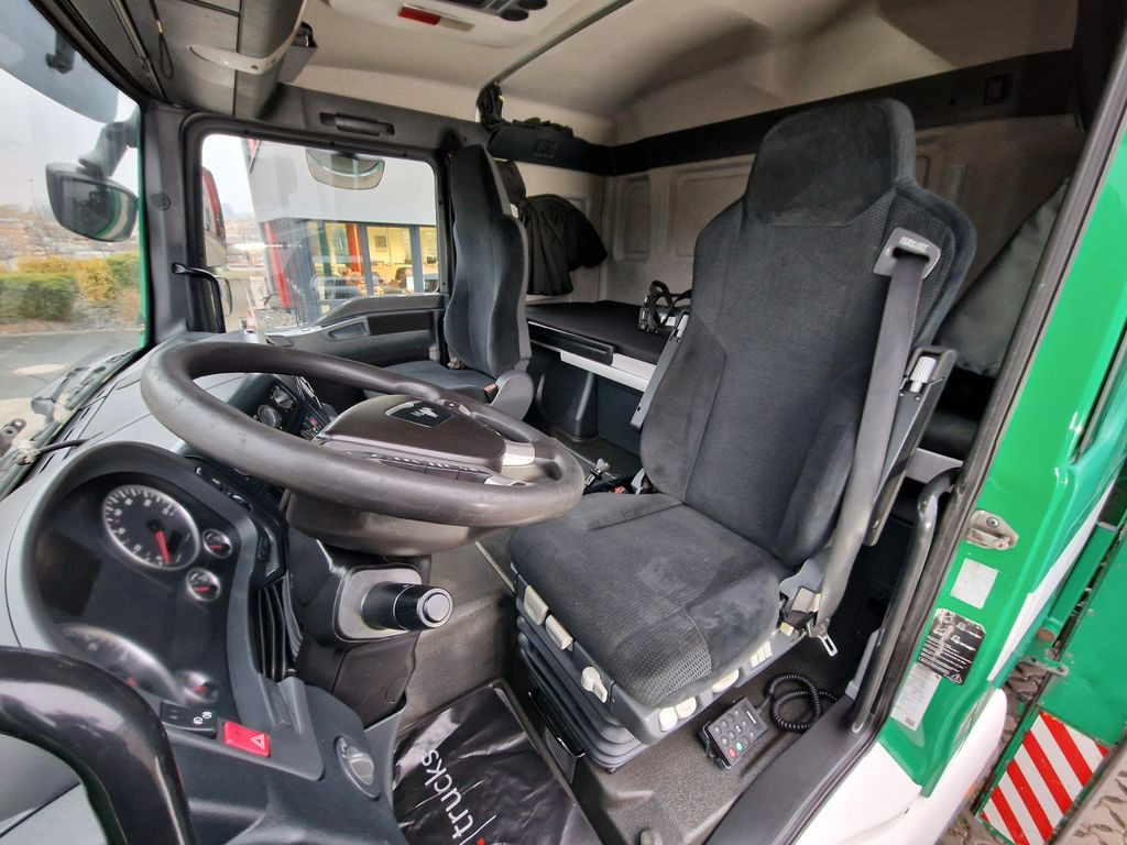 Φορτηγό με γερανό MAN TGM 18.340 4X2 BL /Standklima/HIAB 144 GLAS MAN TGM 18.340 4X2 BL /Standklima/HIAB 144 GLAS: φωτογραφία 16 Φορτηγό με γερανό MAN TGM 18.340 4X2 BL /Standklima/HIAB 144 GLAS MAN TGM 18.340 4X2 BL /Standklima/HIAB 144 GLAS: φωτογραφία 16