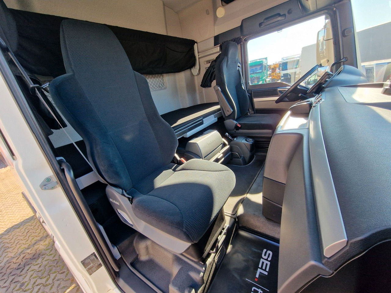 Τράκτορας MAN TGX 18.400 4X2 LLS-U / ZF Intarder / HUBKUPPLUNG: φωτογραφία 18