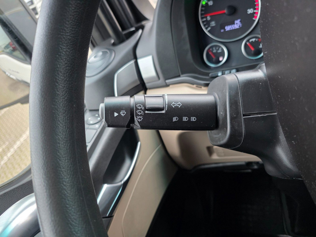 Τράκτορας MAN TGX 18.460 4X2 LLS-U / Retarder / 2 Tanks: φωτογραφία 41 Τράκτορας MAN TGX 18.460 4X2 LLS-U / Retarder / 2 Tanks: φωτογραφία 41