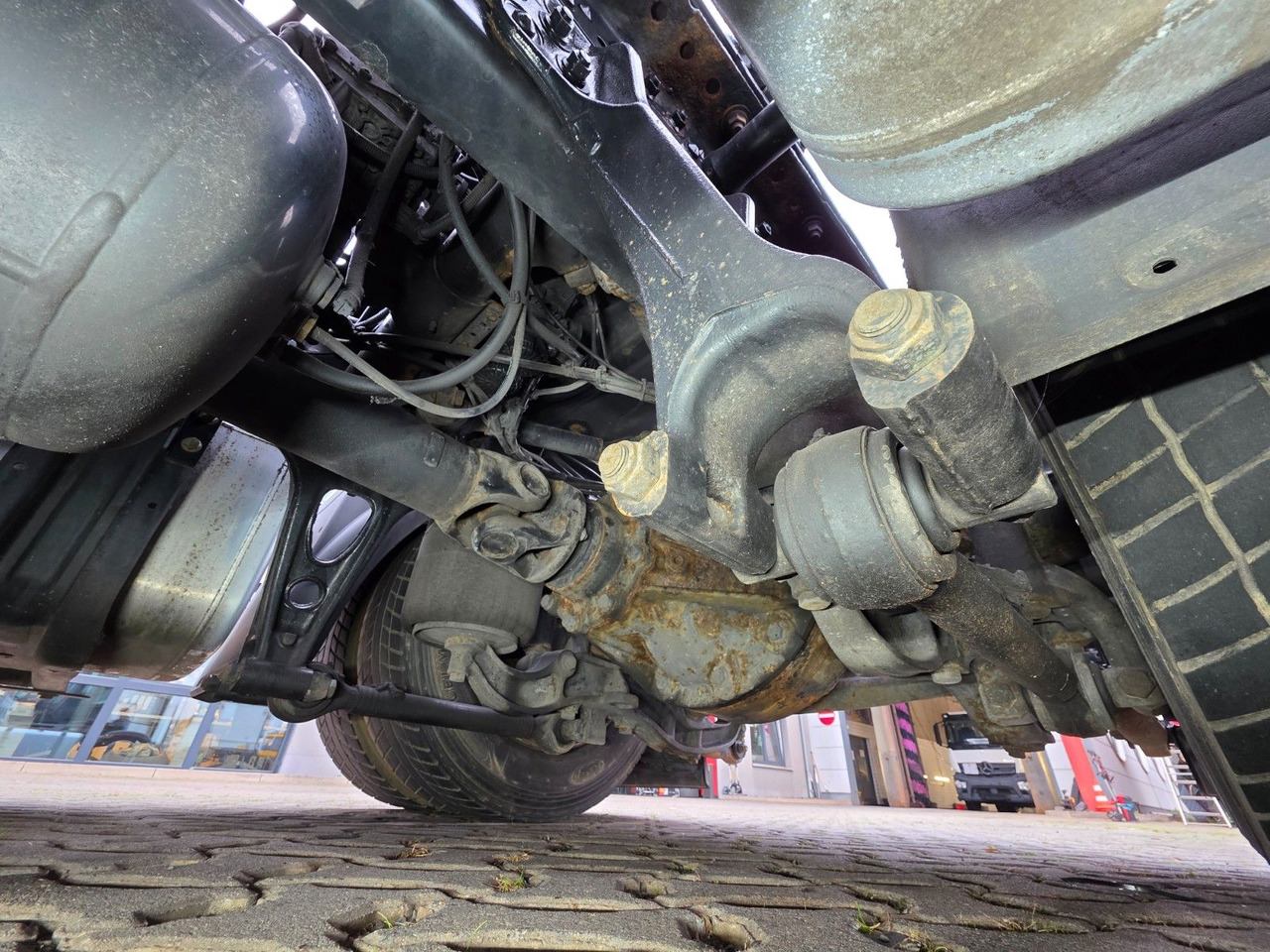 Τράκτορας MAN TGX 18.460 4X2 LLS-U / Retarder / 2 Tanks: φωτογραφία 22 Τράκτορας MAN TGX 18.460 4X2 LLS-U / Retarder / 2 Tanks: φωτογραφία 22