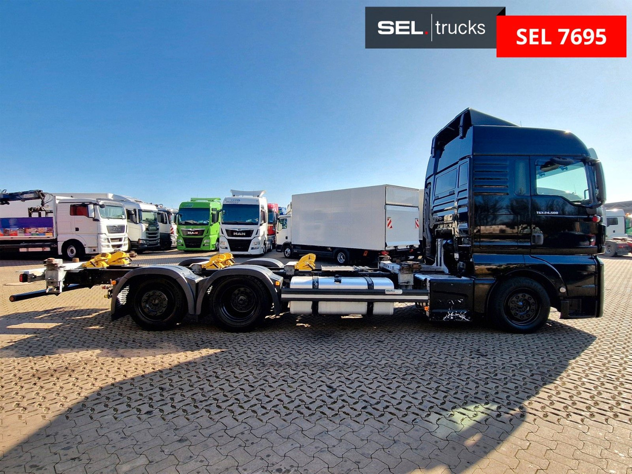 MAN TGX 24.500 6X2-2 LL-U / Intarder / Xeno / LOW KM - Φορτηγό μεταφοράς εμπορευματοκιβωτίων/ Κινητό αμάξωμα: φωτογραφία 4 MAN TGX 24.500 6X2-2 LL-U / Intarder / Xeno / LOW KM - Φορτηγό μεταφοράς εμπορευματοκιβωτίων/ Κινητό αμάξωμα: φωτογραφία 4