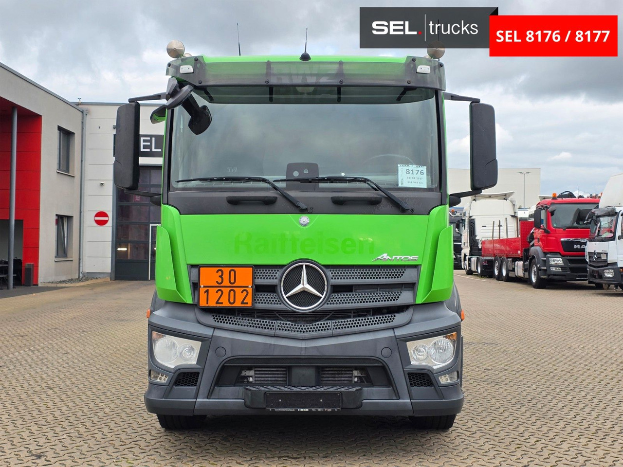 Mercedes-Benz Antos 2643 / Ret. / ADR AT / Lenkachse /KOMPLETT - Φορτηγό βυτιοφόρο: φωτογραφία 2 Mercedes-Benz Antos 2643 / Ret. / ADR AT / Lenkachse /KOMPLETT - Φορτηγό βυτιοφόρο: φωτογραφία 2