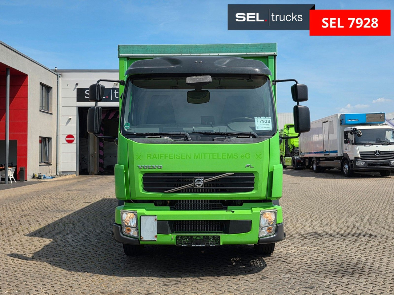 Volvo FL 240 - Φορτηγό μουσαμάς: φωτογραφία 2 Volvo FL 240 - Φορτηγό μουσαμάς: φωτογραφία 2