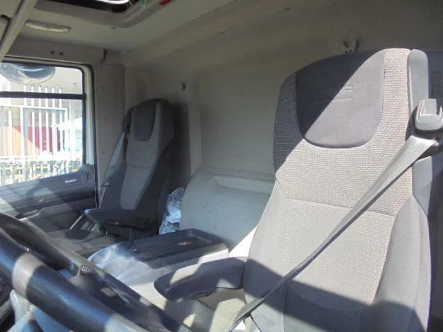 Φορτηγό κόφα DAF CF 250 FA LOW KM NL TRUCK: φωτογραφία 16