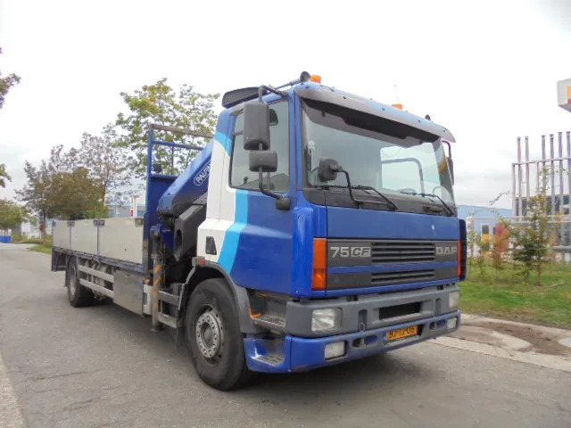 DAF CF 290 - Φορτηγό με ανοιχτή καρότσα: φωτογραφία 4 DAF CF 290 - Φορτηγό με ανοιχτή καρότσα: φωτογραφία 4
