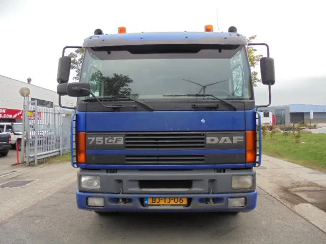 DAF CF 290 - Φορτηγό με ανοιχτή καρότσα: φωτογραφία 2 DAF CF 290 - Φορτηγό με ανοιχτή καρότσα: φωτογραφία 2
