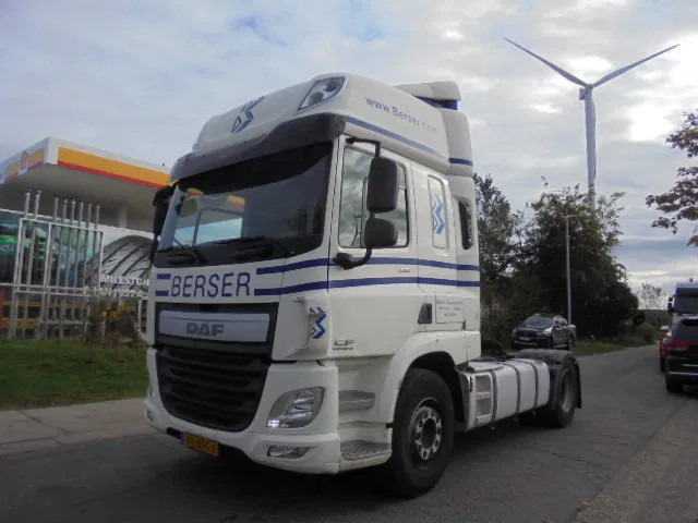 DAF CF 400 - Τράκτορας: φωτογραφία 1 DAF CF 400 - Τράκτορας: φωτογραφία 1