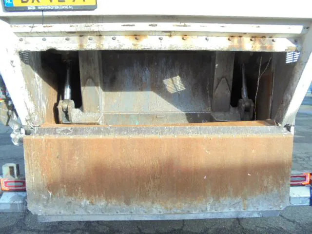 Απορριμματοφόρο DAF CF 75.250 FAN EEV: φωτογραφία 15 Απορριμματοφόρο DAF CF 75.250 FAN EEV: φωτογραφία 15