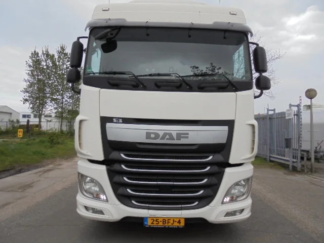 DAF XF 410 6X2 - Τράκτορας: φωτογραφία 2 DAF XF 410 6X2 - Τράκτορας: φωτογραφία 2