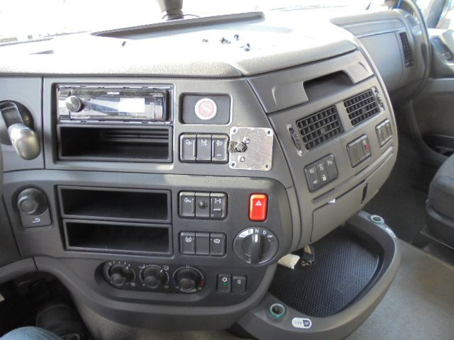 Τράκτορας DAF XF 440 MEGA: φωτογραφία 11