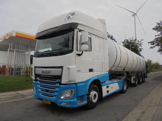 DAF XF 440 SSC RETARDER - Φορτηγό βυτιοφόρο: φωτογραφία 1 DAF XF 440 SSC RETARDER - Φορτηγό βυτιοφόρο: φωτογραφία 1