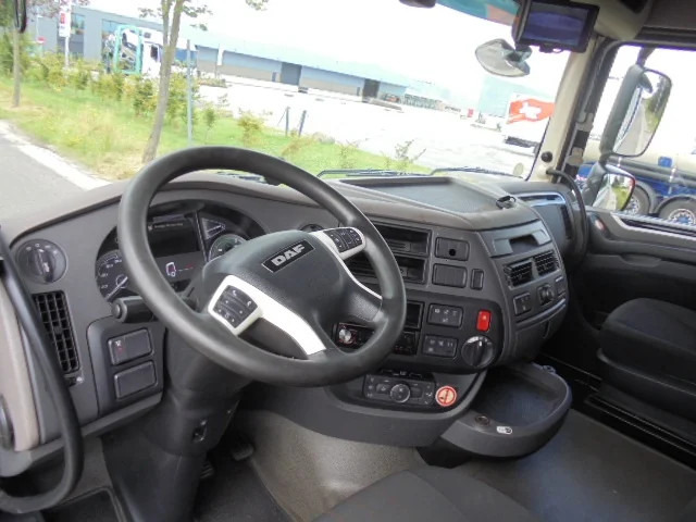 Τράκτορας DAF XF 450: φωτογραφία 9