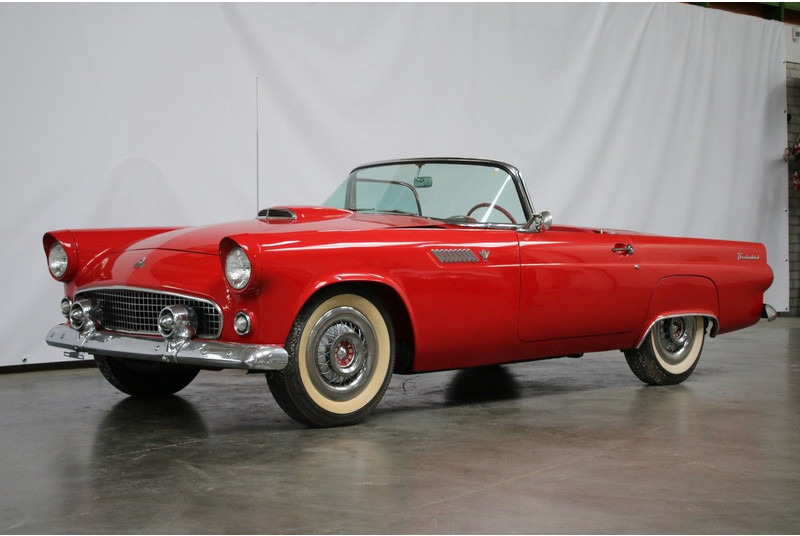 Ford Thunderbird V8 - Αυτοκίνητο: φωτογραφία 1 Ford Thunderbird V8 - Αυτοκίνητο: φωτογραφία 1