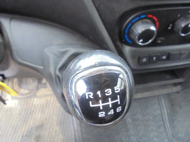 Ελαφρύ επαγγελματικό Iveco Daily 35C14: φωτογραφία 19