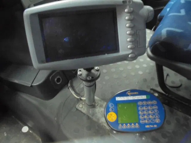 Απορριμματοφόρο Iveco Stralis 270 LNG ENGINE NOT OK: φωτογραφία 7 Απορριμματοφόρο Iveco Stralis 270 LNG ENGINE NOT OK: φωτογραφία 7