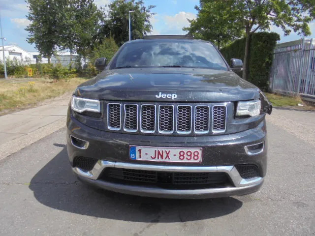 Jeep Grand Cherokee 4X4 SUMMIT EDITION 3.0 LTR V6 - SUV: φωτογραφία 2 Jeep Grand Cherokee 4X4 SUMMIT EDITION 3.0 LTR V6 - SUV: φωτογραφία 2