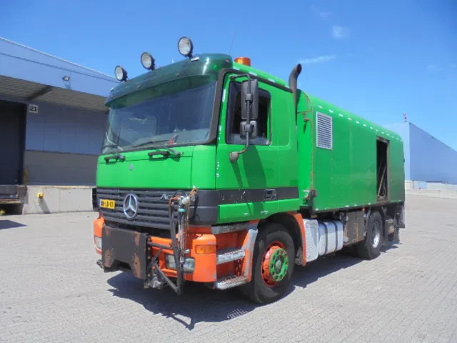 Mercedes-Benz Actros 1831 1831 Bitumensprayer - Φορτηγό βυτιοφόρο: φωτογραφία 1 Mercedes-Benz Actros 1831 1831 Bitumensprayer - Φορτηγό βυτιοφόρο: φωτογραφία 1
