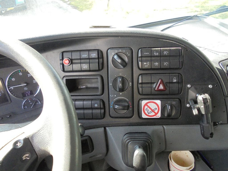 Φορτηγό κόφα Mercedes-Benz Actros 1841 ACTROS 1841 L: φωτογραφία 13 Φορτηγό κόφα Mercedes-Benz Actros 1841 ACTROS 1841 L: φωτογραφία 13