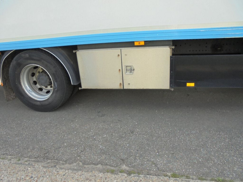 Φορτηγό κόφα Mercedes-Benz Actros 1841 ACTROS 1841 L: φωτογραφία 20 Φορτηγό κόφα Mercedes-Benz Actros 1841 ACTROS 1841 L: φωτογραφία 20