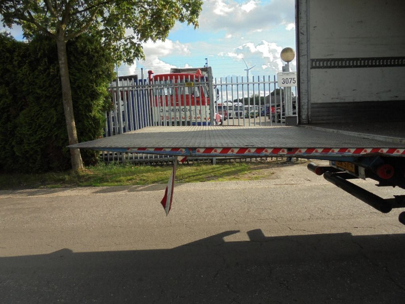 Φορτηγό κόφα Mercedes-Benz Actros 1841 ACTROS 1841 L: φωτογραφία 8 Φορτηγό κόφα Mercedes-Benz Actros 1841 ACTROS 1841 L: φωτογραφία 8