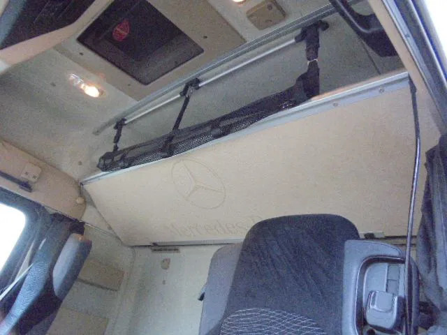 Mercedes-Benz Actros 1842 15x IN STOCK - Τράκτορας: φωτογραφία 4 Mercedes-Benz Actros 1842 15x IN STOCK - Τράκτορας: φωτογραφία 4