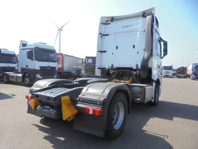 Mercedes-Benz Actros 1843 - Τράκτορας: φωτογραφία 4 Mercedes-Benz Actros 1843 - Τράκτορας: φωτογραφία 4