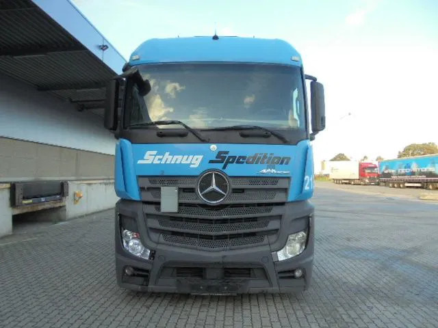 Mercedes-Benz Actros 1845 LS VOITH - Τράκτορας: φωτογραφία 2 Mercedes-Benz Actros 1845 LS VOITH - Τράκτορας: φωτογραφία 2