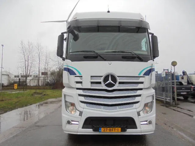 Mercedes-Benz Actros 1942 LS 4X2 - Τράκτορας: φωτογραφία 2 Mercedes-Benz Actros 1942 LS 4X2 - Τράκτορας: φωτογραφία 2
