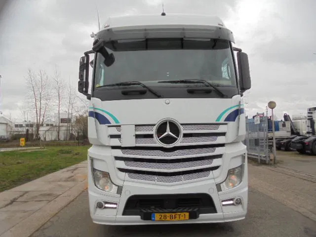 Mercedes-Benz Actros 1943 LS - Τράκτορας: φωτογραφία 2 Mercedes-Benz Actros 1943 LS - Τράκτορας: φωτογραφία 2