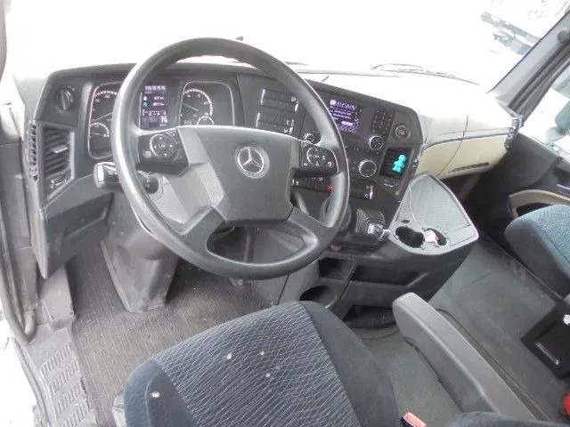 Mercedes-Benz Actros 1943 LS - Τράκτορας: φωτογραφία 5 Mercedes-Benz Actros 1943 LS - Τράκτορας: φωτογραφία 5