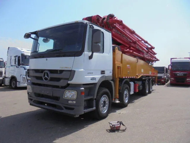 Mercedes-Benz Actros 4144 8X4 SANY 56M BETONPOMP - Αντλία σκυροδέματος: φωτογραφία 2 Mercedes-Benz Actros 4144 8X4 SANY 56M BETONPOMP - Αντλία σκυροδέματος: φωτογραφία 2