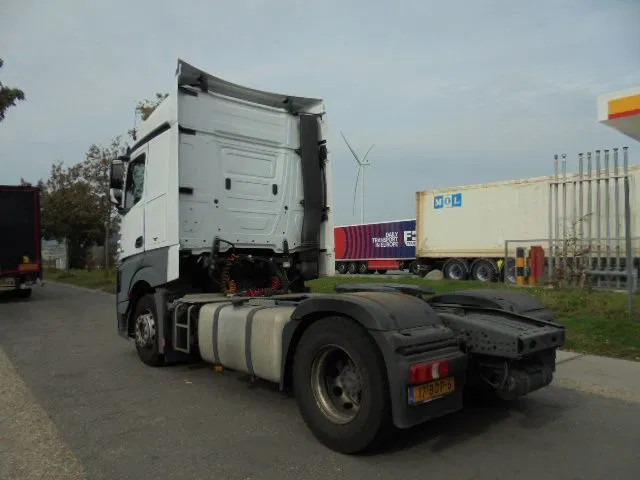 Mercedes-Benz Actros - Τράκτορας: φωτογραφία 5 Mercedes-Benz Actros - Τράκτορας: φωτογραφία 5