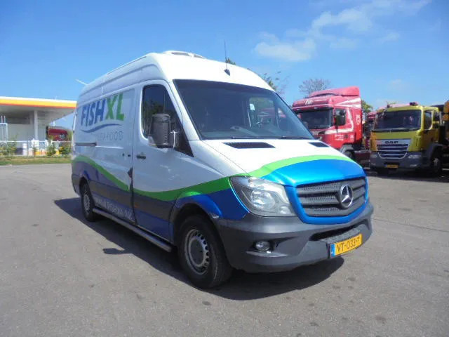 Mercedes-Benz Sprinter 313 FRIGO NL TRUCK - Επαγγελματικό αυτοκίνητο ψυγείο: φωτογραφία 3 Mercedes-Benz Sprinter 313 FRIGO NL TRUCK - Επαγγελματικό αυτοκίνητο ψυγείο: φωτογραφία 3