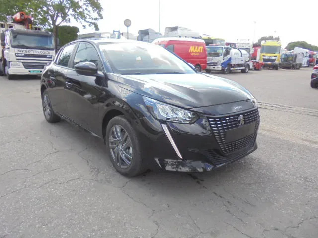 Peugeot 208 208 NEW TAX FREE - Hatchback: φωτογραφία 3 Peugeot 208 208 NEW TAX FREE - Hatchback: φωτογραφία 3