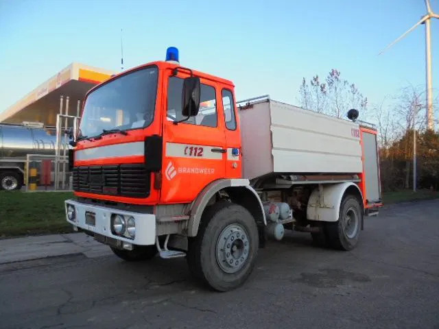 Renault C A07 C1 - Πυροσβεστικό όχημα: φωτογραφία 1 Renault C A07 C1 - Πυροσβεστικό όχημα: φωτογραφία 1