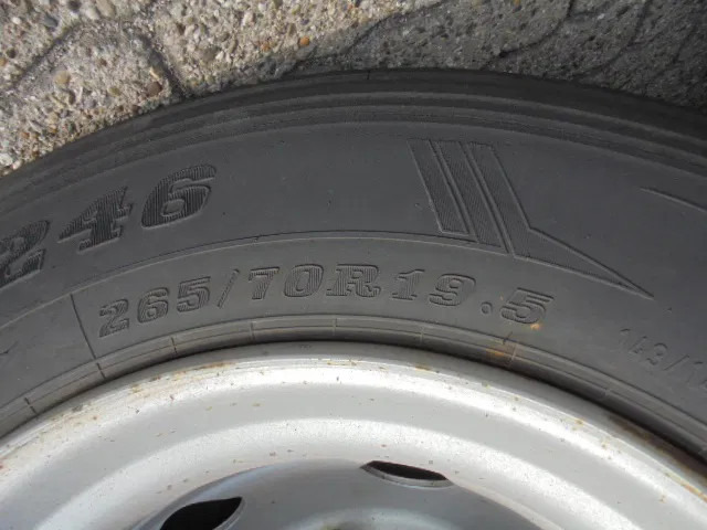 Φορτηγό κόφα Scania R400 6X2 VOLUME COMBI + RETARDER: φωτογραφία 19 Φορτηγό κόφα Scania R400 6X2 VOLUME COMBI + RETARDER: φωτογραφία 19