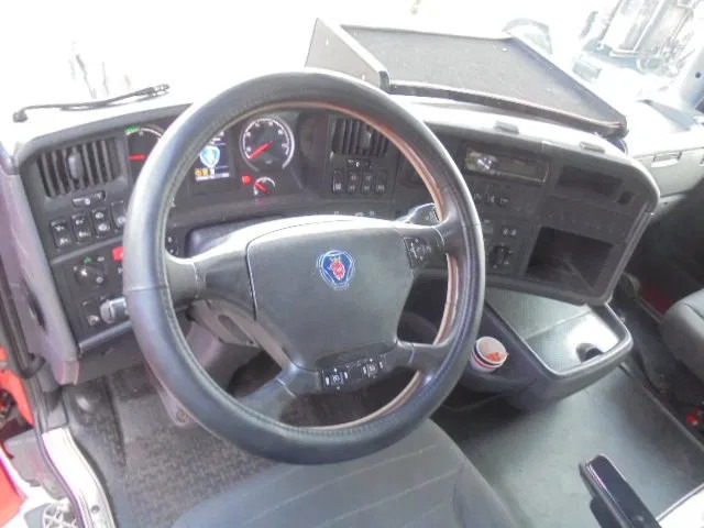 Φορτηγό κόφα Scania R400 6X2 VOLUME COMBI + RETARDER: φωτογραφία 11 Φορτηγό κόφα Scania R400 6X2 VOLUME COMBI + RETARDER: φωτογραφία 11