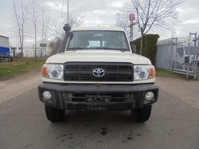 Toyota Land Cruiser HZJ76 + HZJ78L + PICKUP 4WD EXPORT OUT EU ONLY - Αυτοκίνητο: φωτογραφία 2 Toyota Land Cruiser HZJ76 + HZJ78L + PICKUP 4WD EXPORT OUT EU ONLY - Αυτοκίνητο: φωτογραφία 2