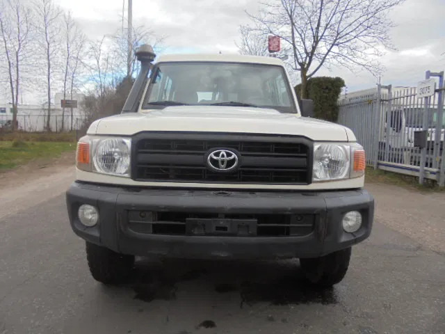 Toyota Land Cruiser HZJ78L 4WD EXPORT OUT EU ONLY - Αυτοκίνητο: φωτογραφία 2 Toyota Land Cruiser HZJ78L 4WD EXPORT OUT EU ONLY - Αυτοκίνητο: φωτογραφία 2