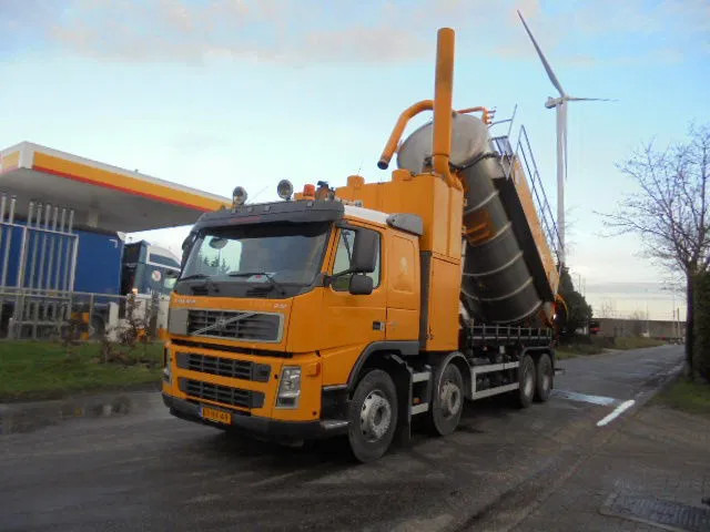 Volvo FM 400 8X4 NL TRUCK - Όχημα εκκένωσης βόθρων: φωτογραφία 1 Volvo FM 400 8X4 NL TRUCK - Όχημα εκκένωσης βόθρων: φωτογραφία 1