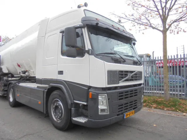 Volvo FM 400 GLOBETROTTER ADR NL TRUCK +TANK TRAILER - Τράκτορας: φωτογραφία 3 Volvo FM 400 GLOBETROTTER ADR NL TRUCK +TANK TRAILER - Τράκτορας: φωτογραφία 3