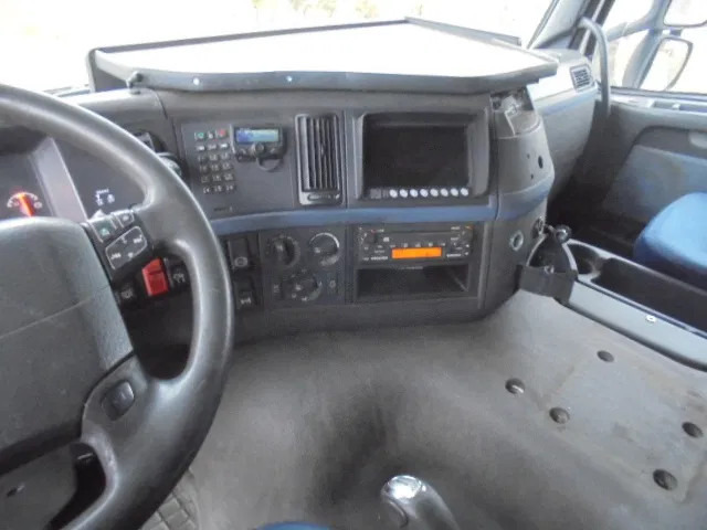 Τράκτορας Volvo FM 400 GLOBETROTTER ADR NL TRUCK +TANK TRAILER: φωτογραφία 7 Τράκτορας Volvo FM 400 GLOBETROTTER ADR NL TRUCK +TANK TRAILER: φωτογραφία 7