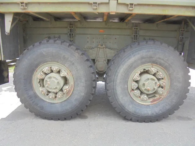 Volvo N 10 6X6 L + FASSI 3X IN STOCK - Φορτηγό με ανοιχτή καρότσα, Φορτηγό με γερανό: φωτογραφία 5 Volvo N 10 6X6 L + FASSI 3X IN STOCK - Φορτηγό με ανοιχτή καρότσα, Φορτηγό με γερανό: φωτογραφία 5