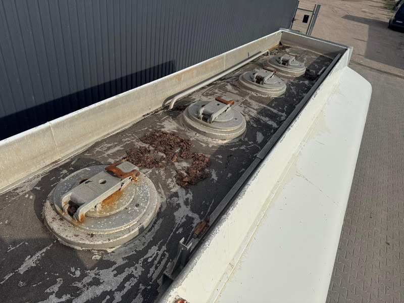 Φορτηγό βυτιοφόρο για τη μεταφορά καυσίμων Volvo FL 7 260, 10000 liter: φωτογραφία 12