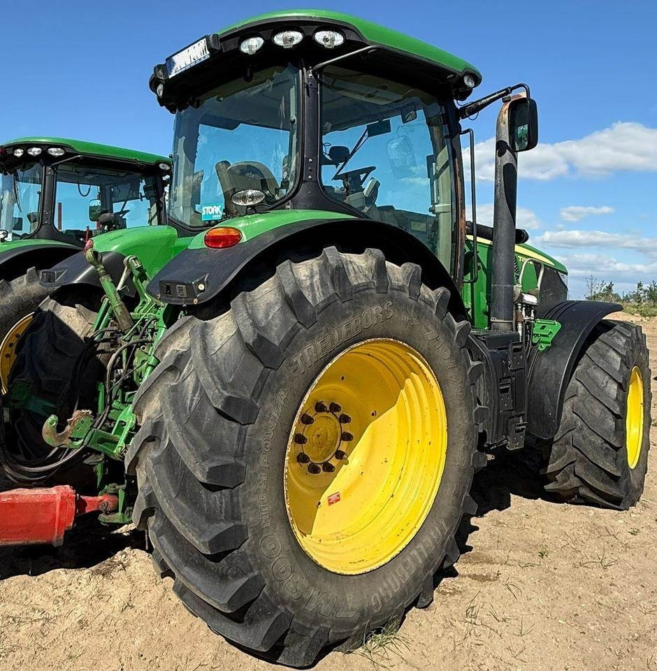 John Deere 7230R - Τρακτέρ: φωτογραφία 3 John Deere 7230R - Τρακτέρ: φωτογραφία 3