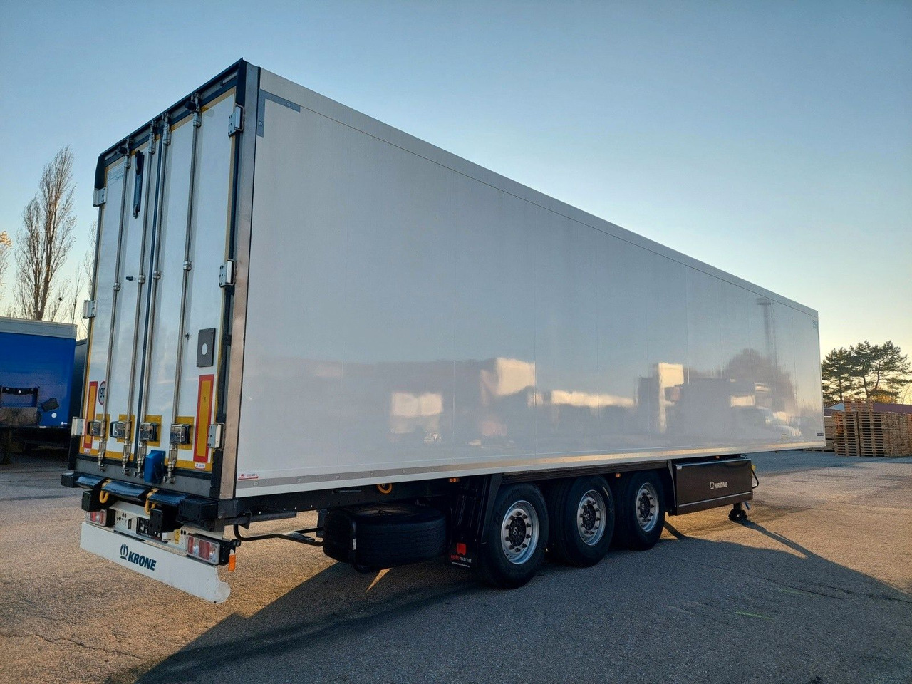 Krone SD Thermo King SLXi 300 - Επικαθήμενο ψυγείο: φωτογραφία 4 Krone SD Thermo King SLXi 300 - Επικαθήμενο ψυγείο: φωτογραφία 4