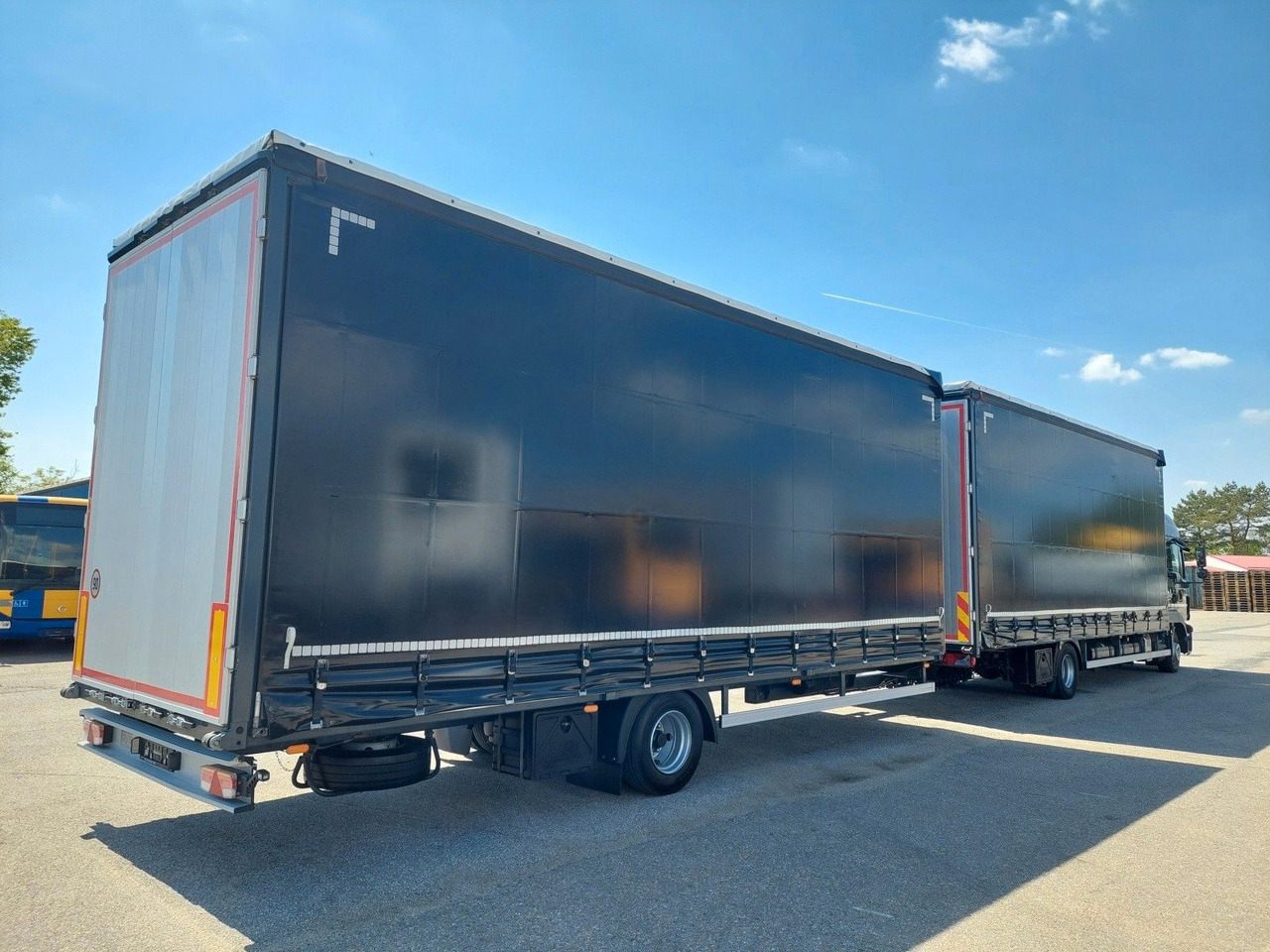 MAN TGL 12.250 BL 4x2 + Anhänger KONAR 38 Paletten - Φορτηγό μουσαμάς: φωτογραφία 4 MAN TGL 12.250 BL 4x2 + Anhänger KONAR 38 Paletten - Φορτηγό μουσαμάς: φωτογραφία 4